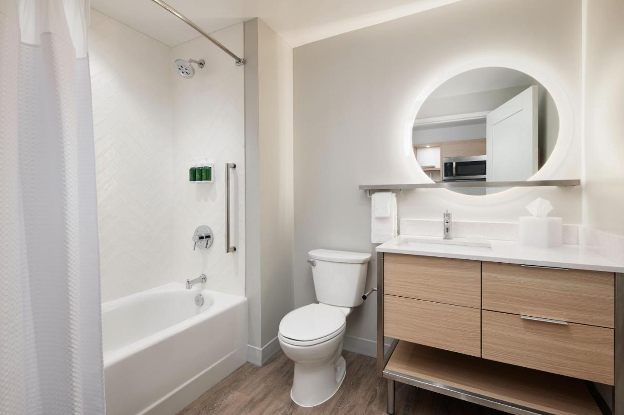 Hotel Towneplace By Marriott Tampa Casino Area Orient Park